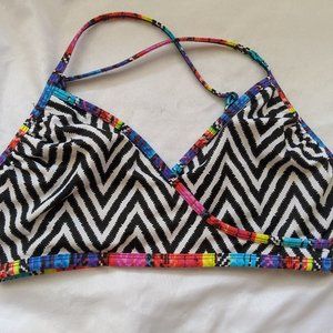 NWOT Beach Betty Black/White Bikini Top - Large